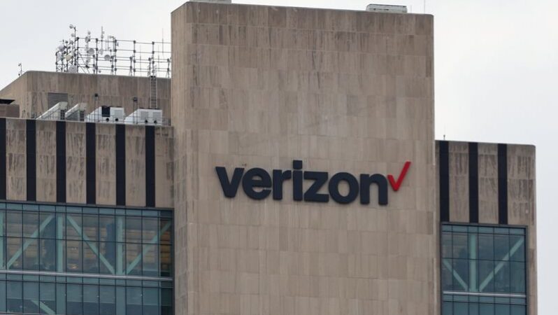 AT&T ve Verizon, 5G meselesine dostça tahlil bulunması umudu ile yükseldi