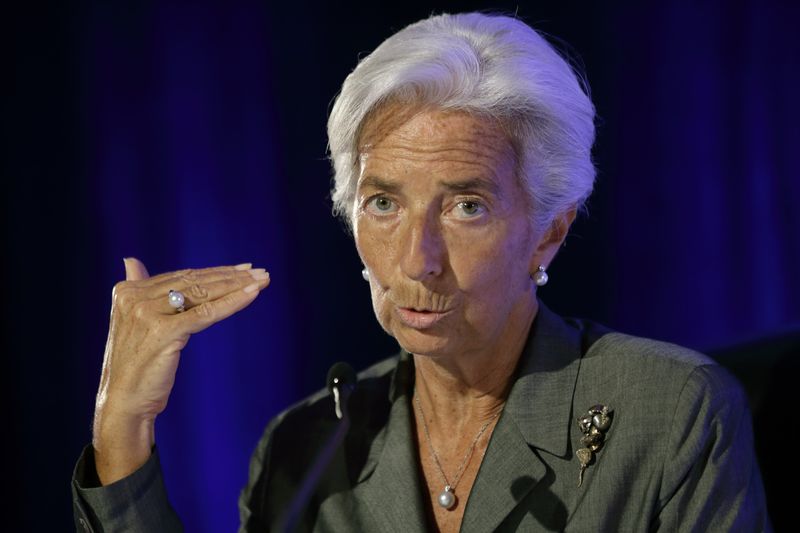 Lagarde: ECB’nin enflasyonu maksatta tutmak için büyük bir sıkılaştırmaya muhtaçlığı yok