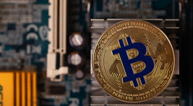 Madenciler BTC’leri Borsalara Yığıyor: Tek Günde 88 Bin Bitcoin!