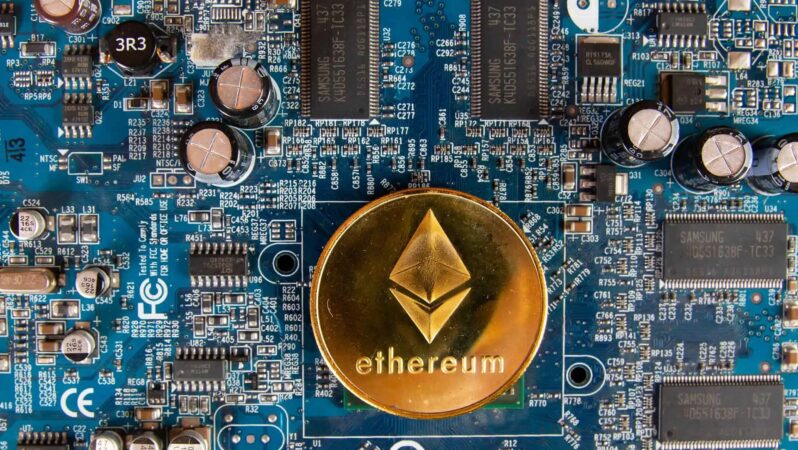 En Büyük Ethereum Madencisi, Bu Altcoin Süreçlerini Durdurdu!