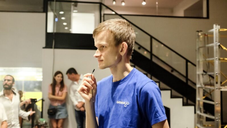 Vitalik Buterin Bu Altcoin’lere Dikkat Çekti: Karar Verici Olabilirler!