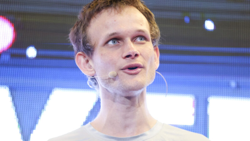 Vitalik Buterin Milyar Dolarlık Bu Altcoin Alımına Karşı Çıktı!